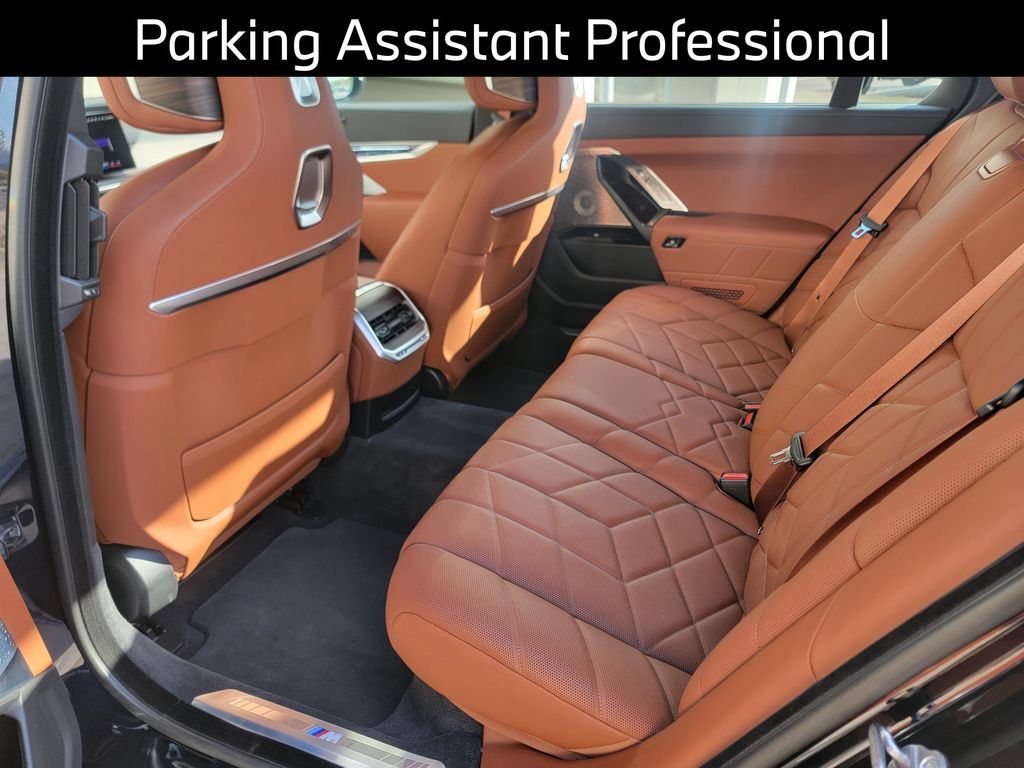 2023 BMW 7 Series 760i xDrive