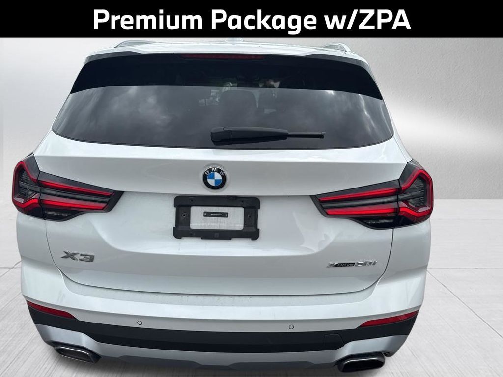 2023 BMW X3 xDrive30i