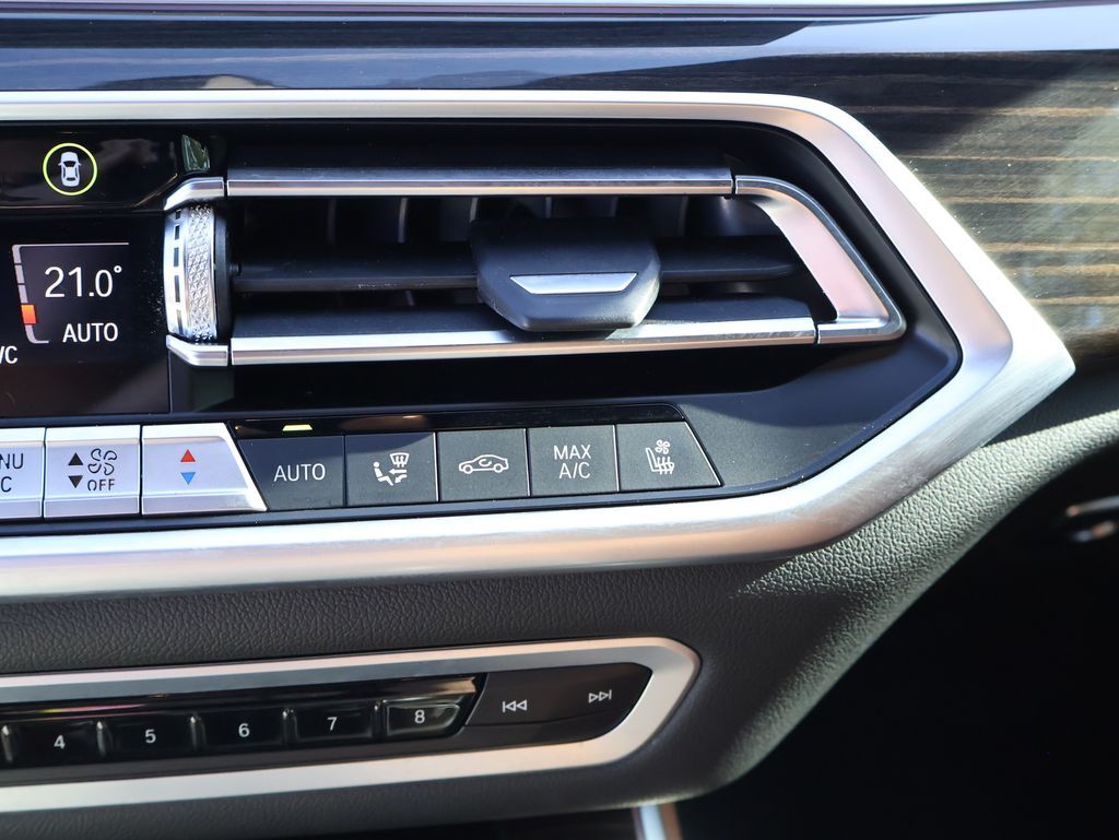 2023 BMW X5 M50i