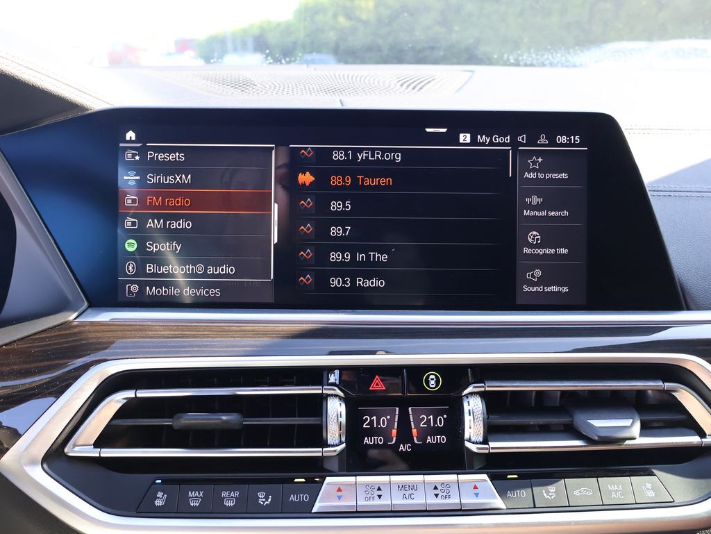 2023 BMW X5 M50i