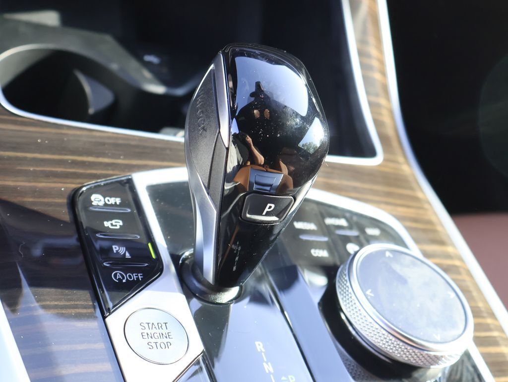 2023 BMW X5 M50i