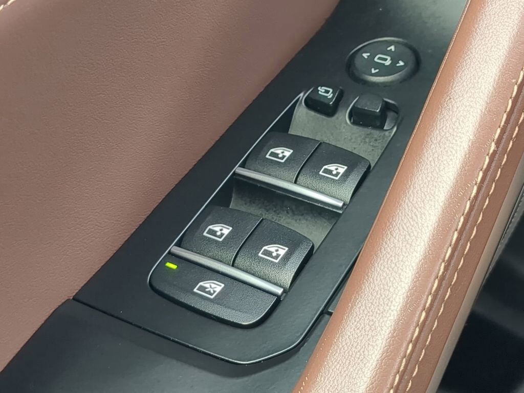 2023 BMW X6 xDrive40i Appleton WI