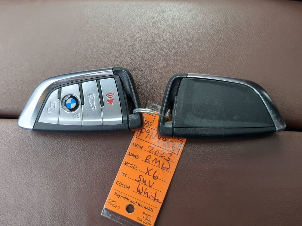 2023 BMW X6 xDrive40i Appleton WI