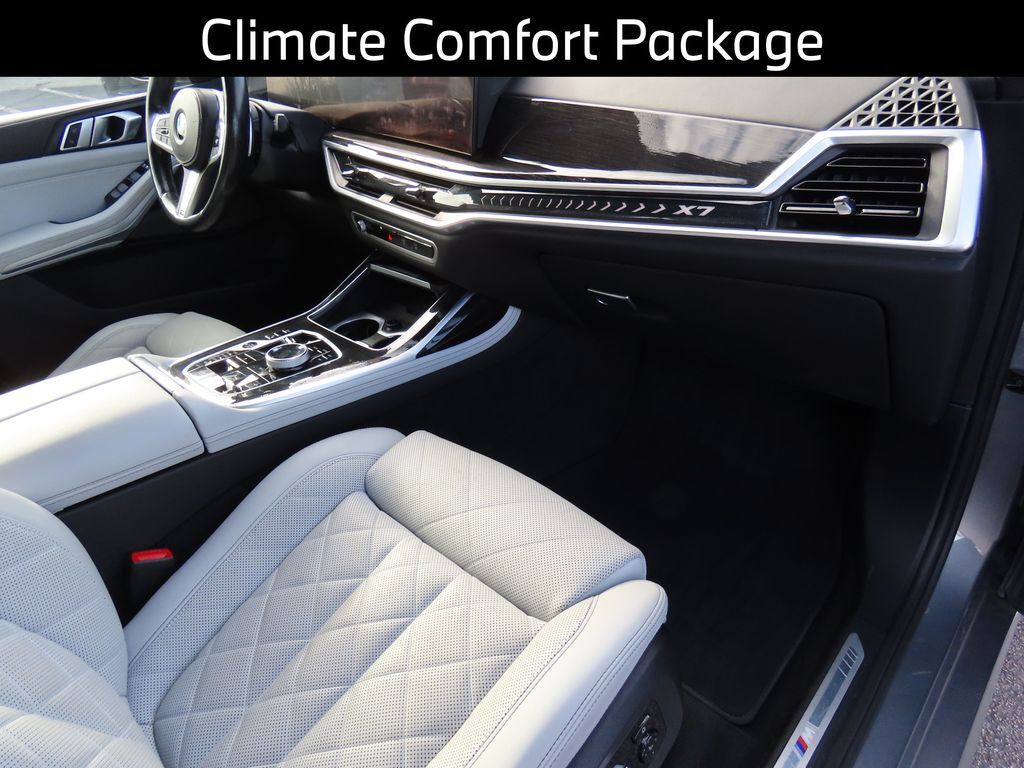 2023 BMW X7 xDrive40i