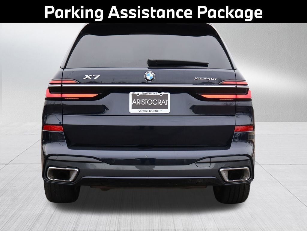 2023 BMW X7 xDrive40i
