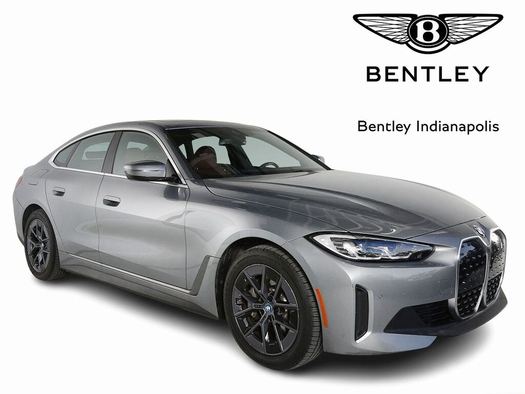 2023 BMW i4 35's photo