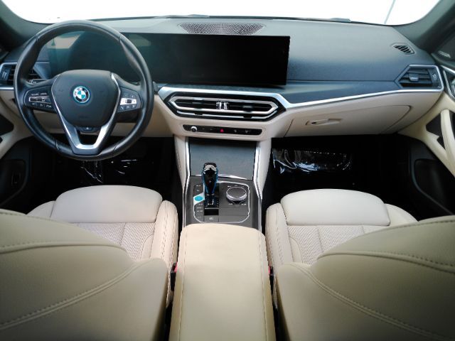 2023 BMW i4 eDrive40 2023 BMW i4 eDrive40
