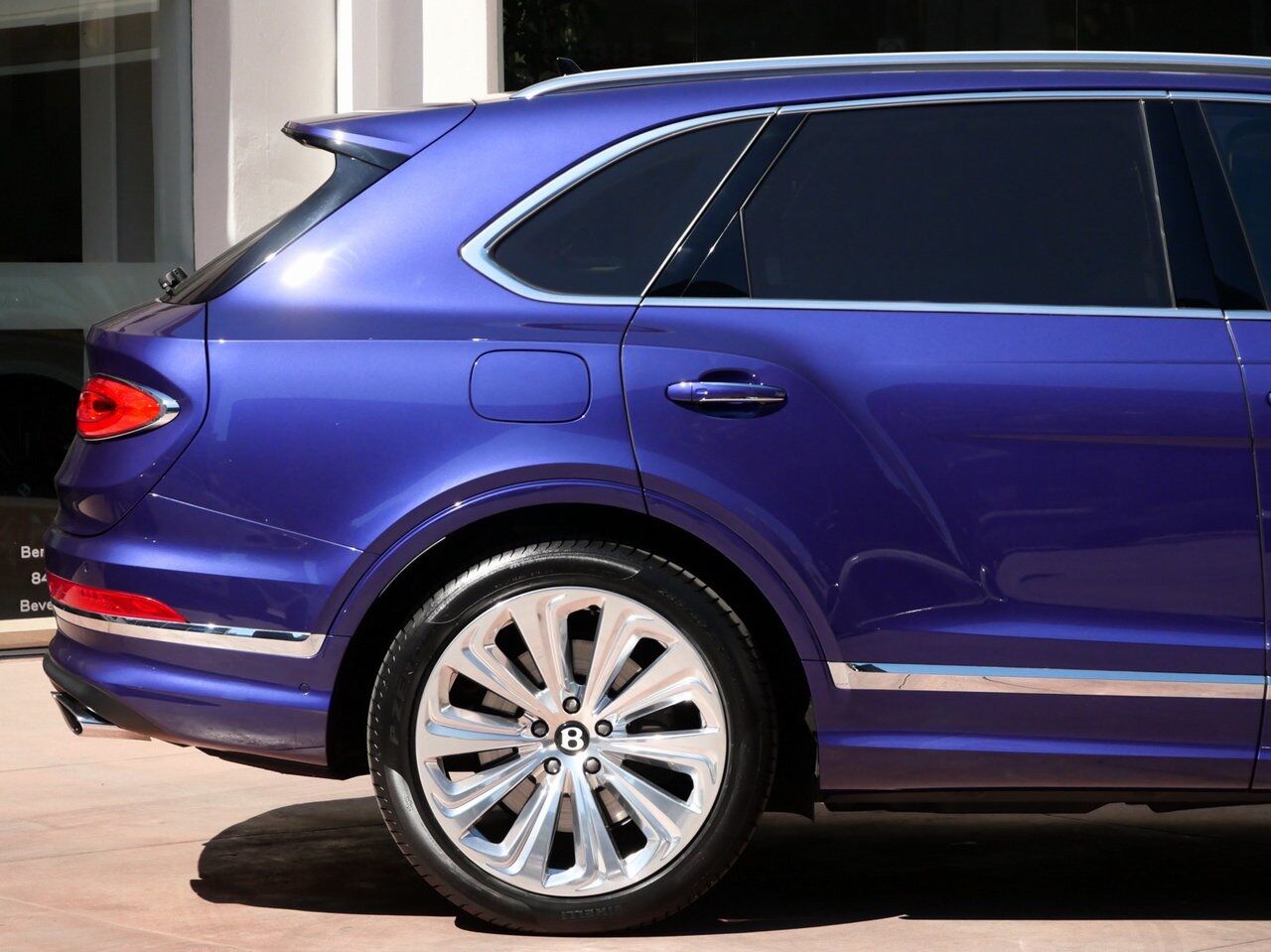 2023 Bentley Bentayga Azure Azure Lawrence KS