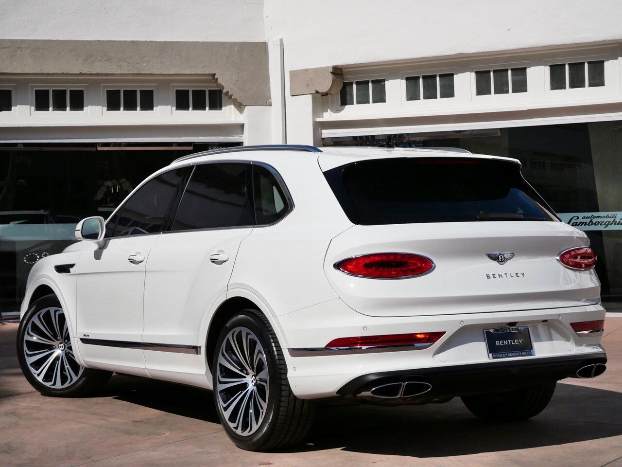 2023 Bentley Bentayga Azure Azure Lawrence KS