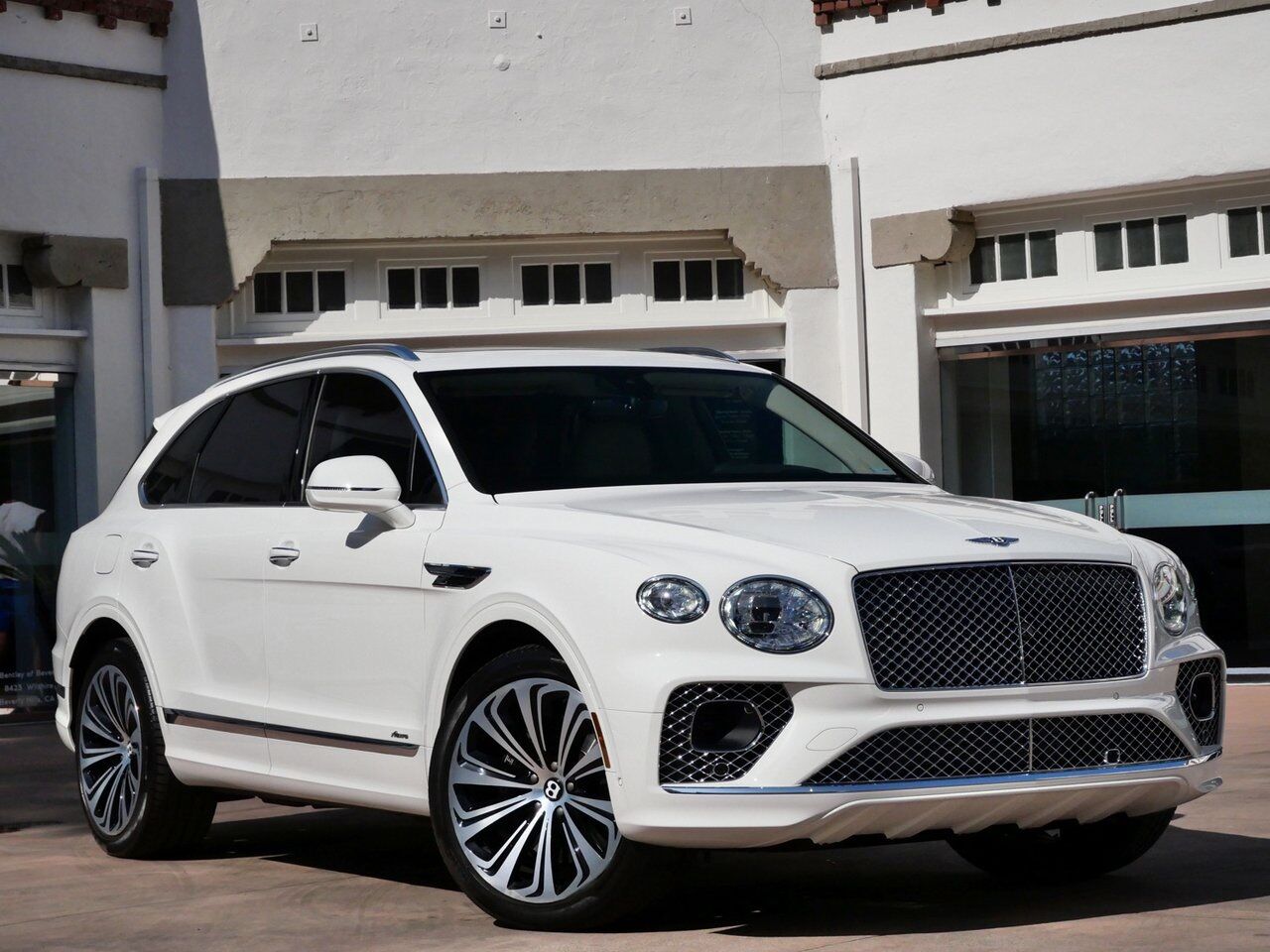 2023 Bentley Bentayga Azure Azure Lawrence KS