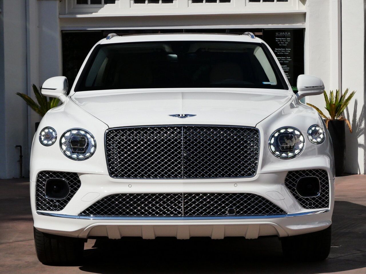 2023 Bentley Bentayga Azure Azure Lawrence KS