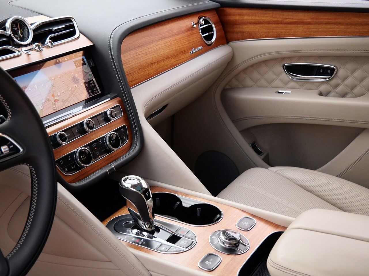 2023 Bentley Bentayga Azure Azure Lawrence KS