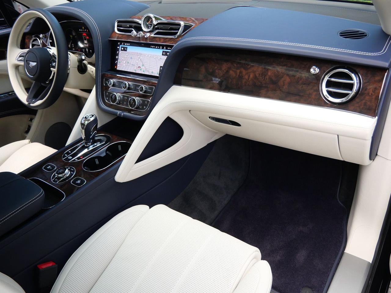 2023 Bentley Bentayga EWB