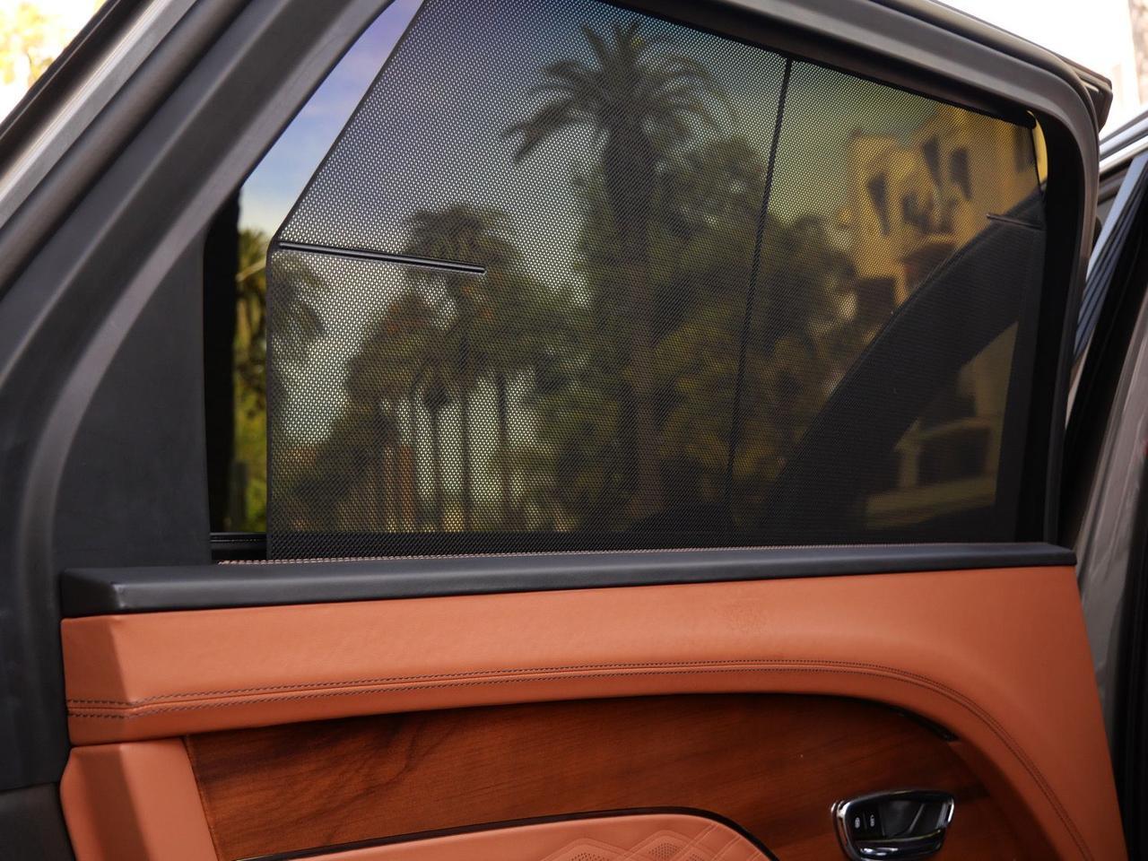 2023 Bentley Bentayga EWB Azure Azure Lawrence KS