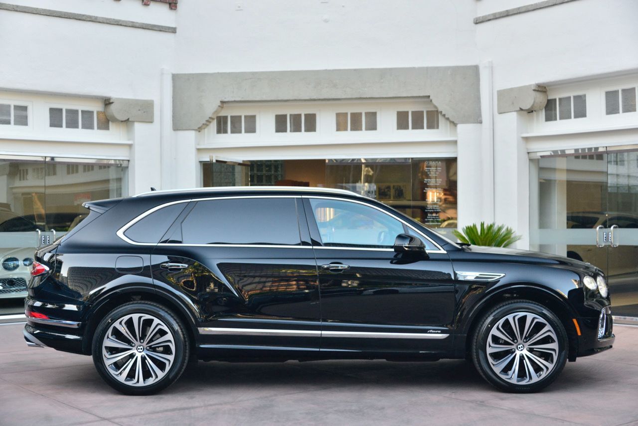 2023 Bentley Bentayga EWB Azure Azure Lawrence KS