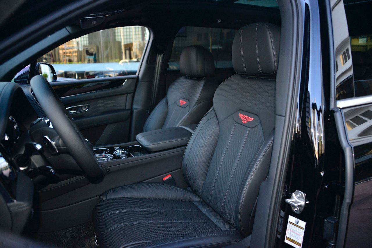 2023 Bentley Bentayga EWB Azure Azure Lawrence KS