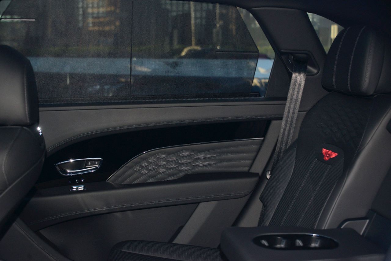 2023 Bentley Bentayga EWB Azure Azure Lawrence KS