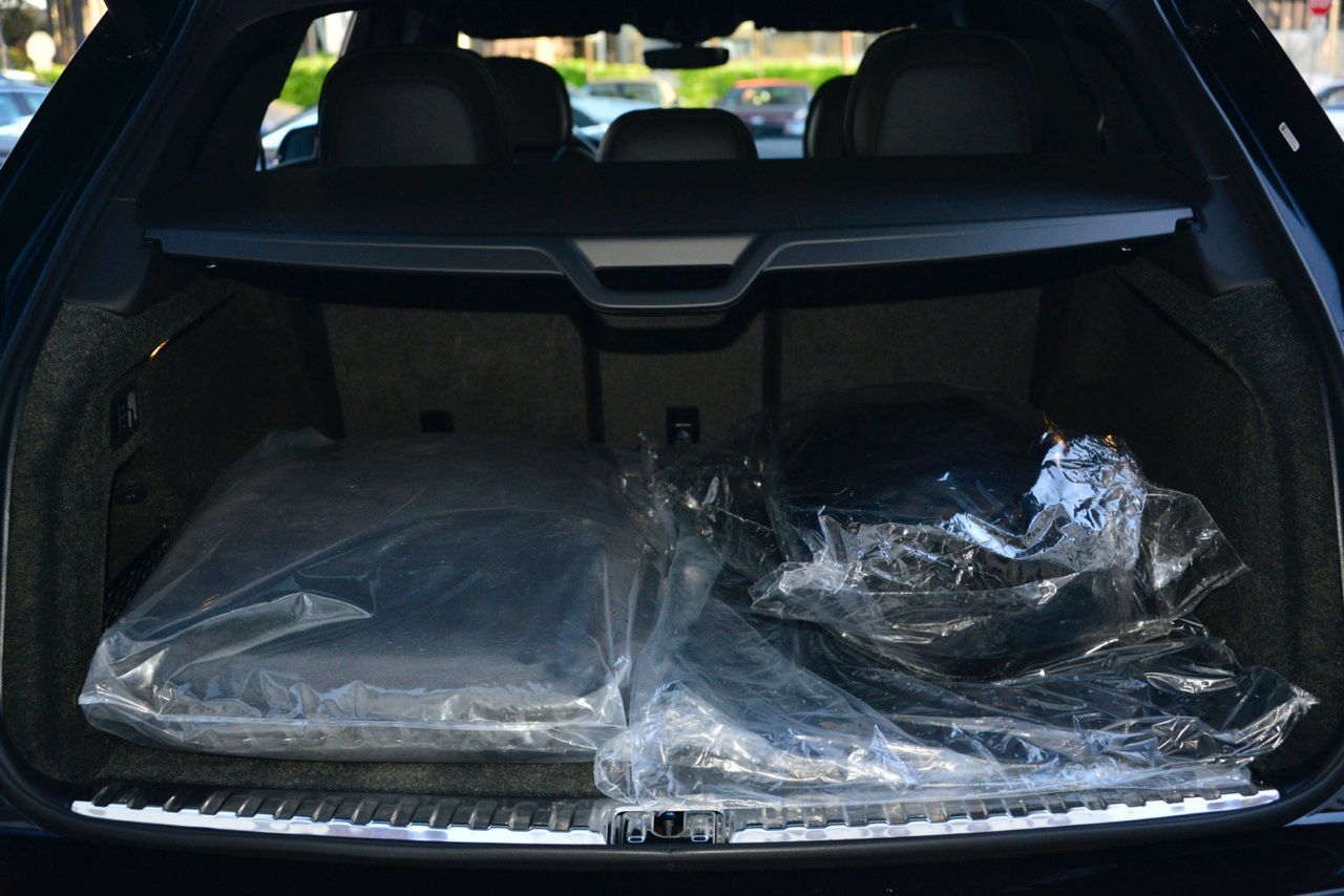 2023 Bentley Bentayga EWB Azure Azure Lawrence KS