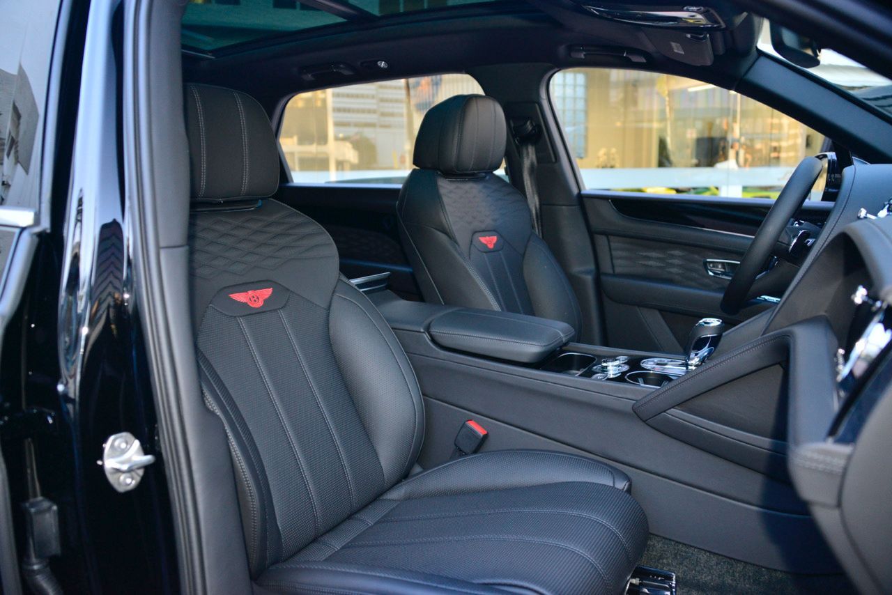 2023 Bentley Bentayga EWB Azure Azure Lawrence KS