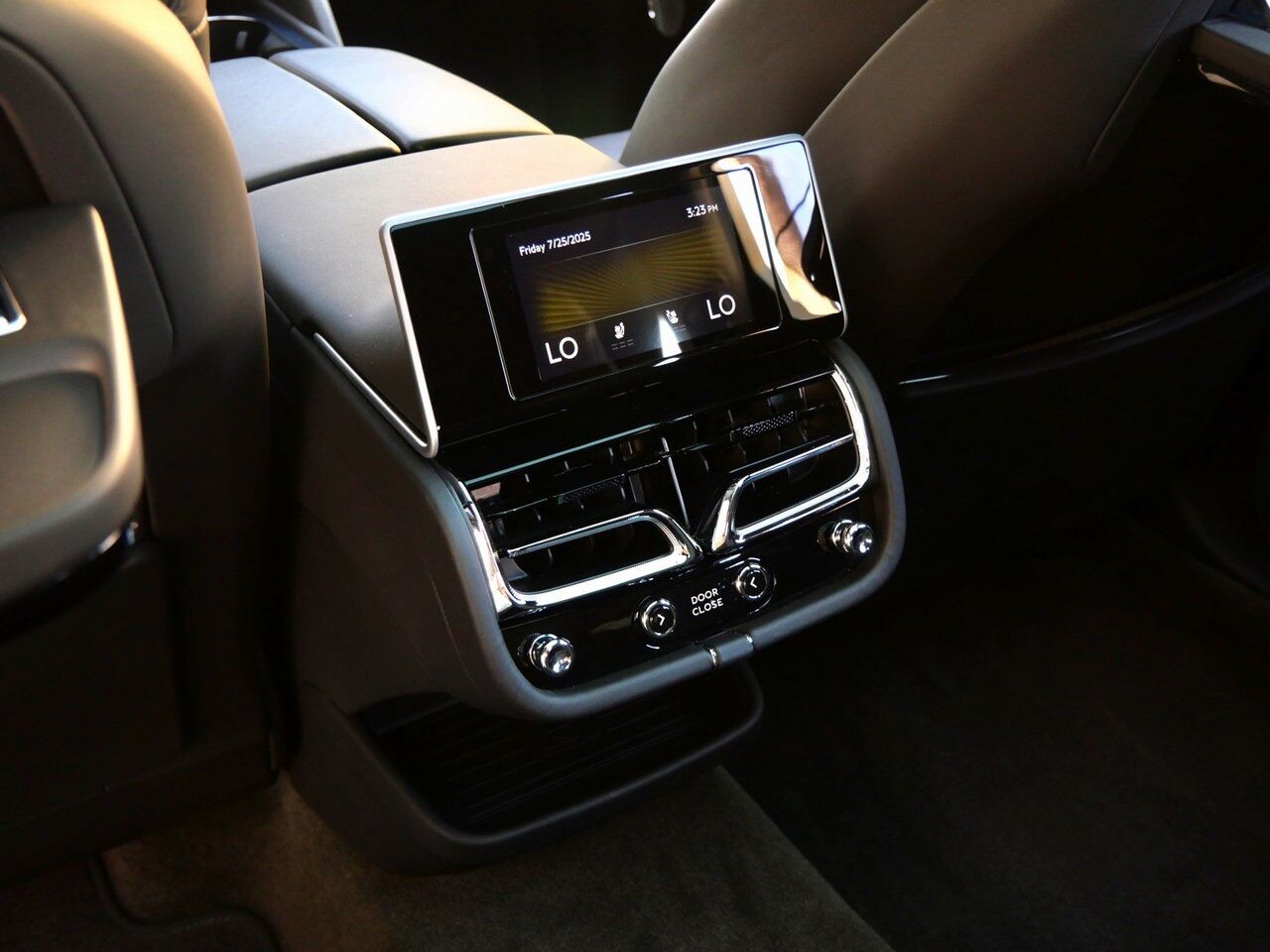 2023 Bentley Bentayga EWB Azure First Edition Azure First Edition Lawrence KS
