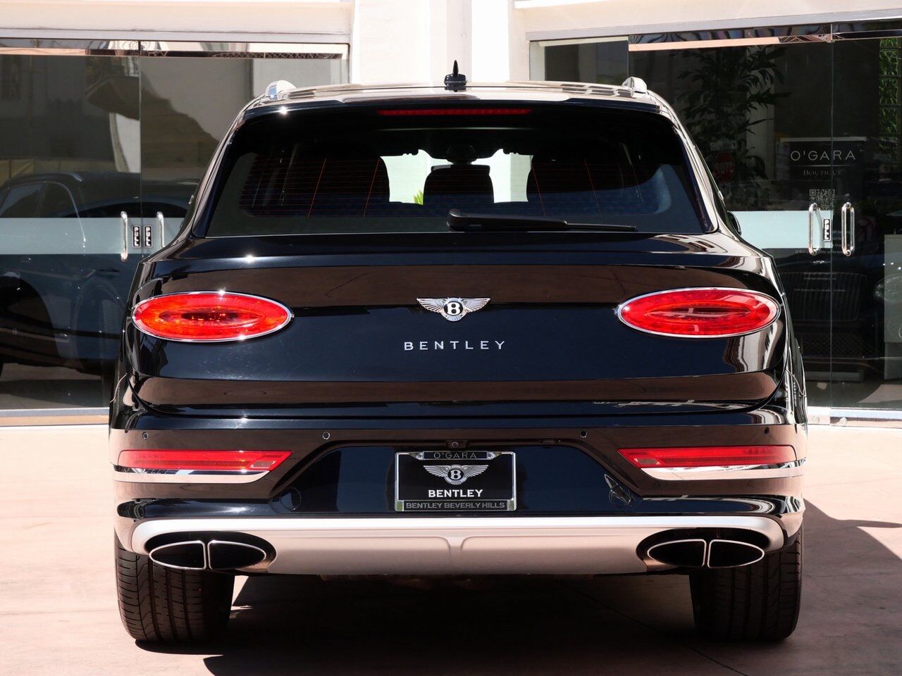 2023 Bentley Bentayga EWB Azure First Edition Azure First Edition Lawrence KS
