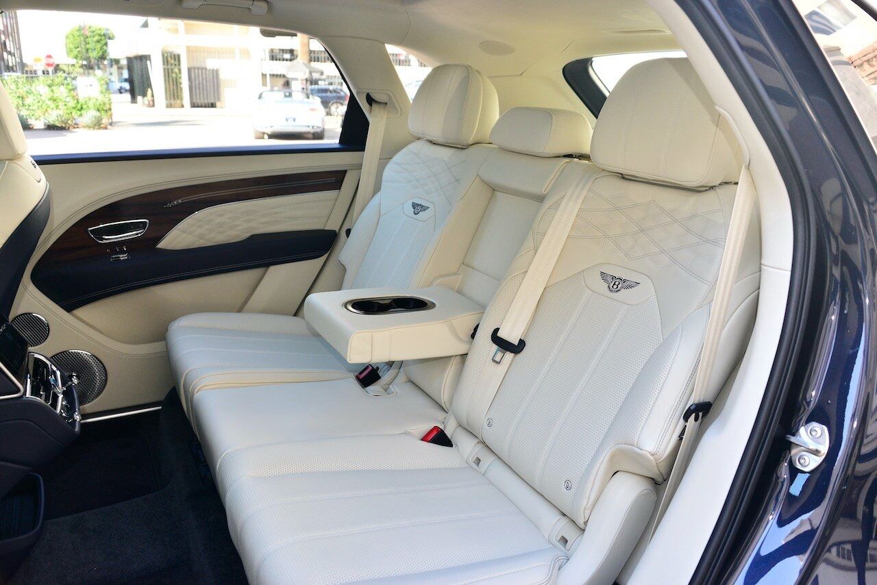 2023 Bentley Bentayga EWB Azure First Edition Azure First Edition Lawrence KS