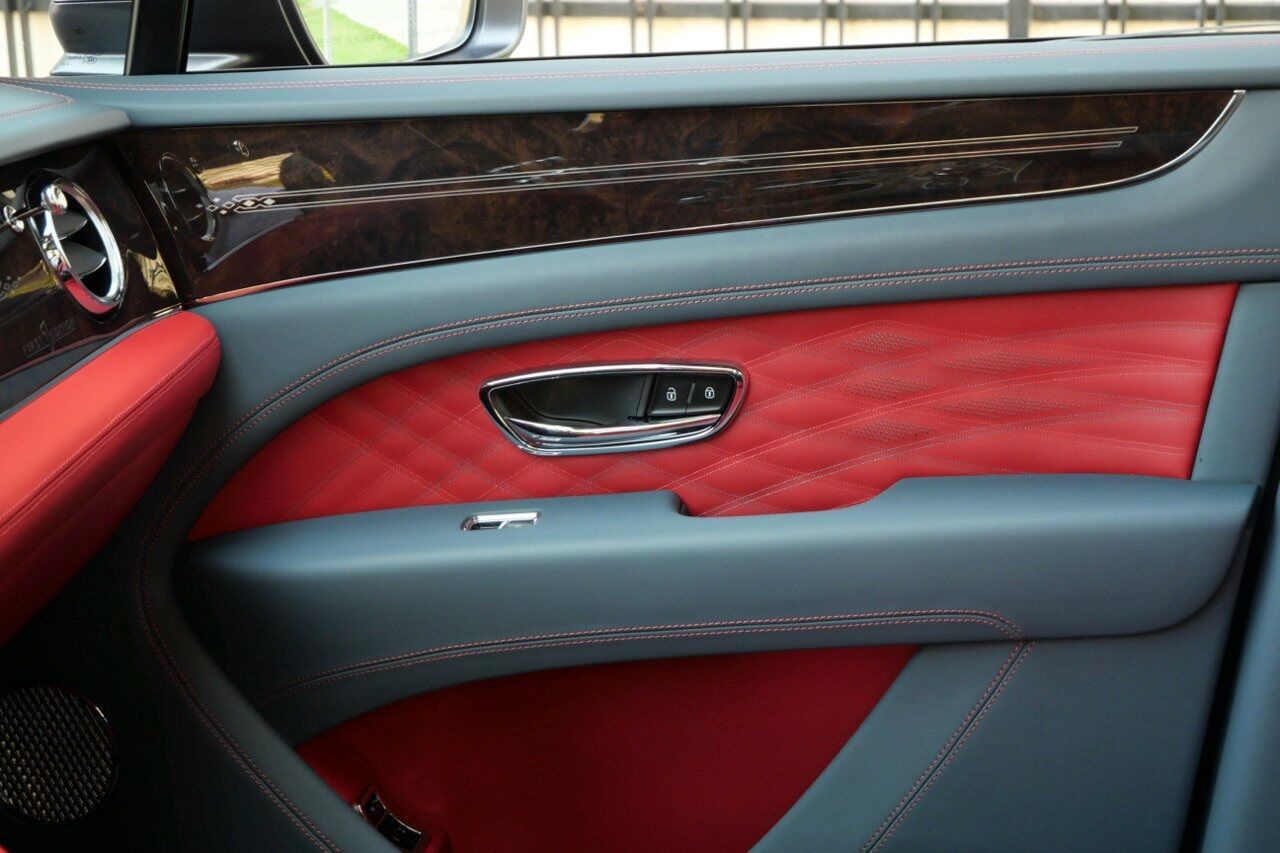 2023 Bentley Bentayga EWB Azure First Edition Azure First Edition Lawrence KS