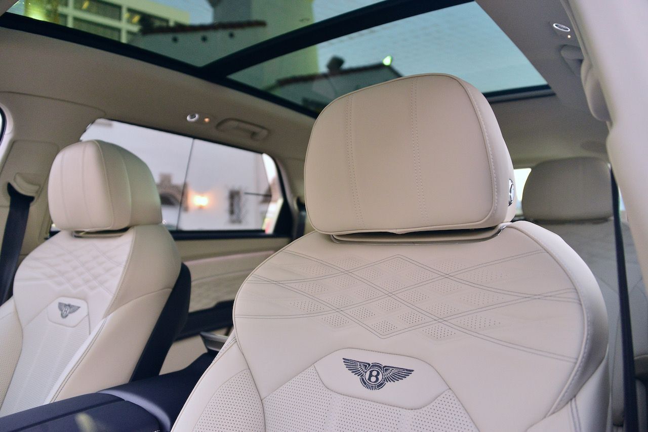 2023 Bentley Bentayga EWB Azure First Edition Azure First Edition Lawrence KS