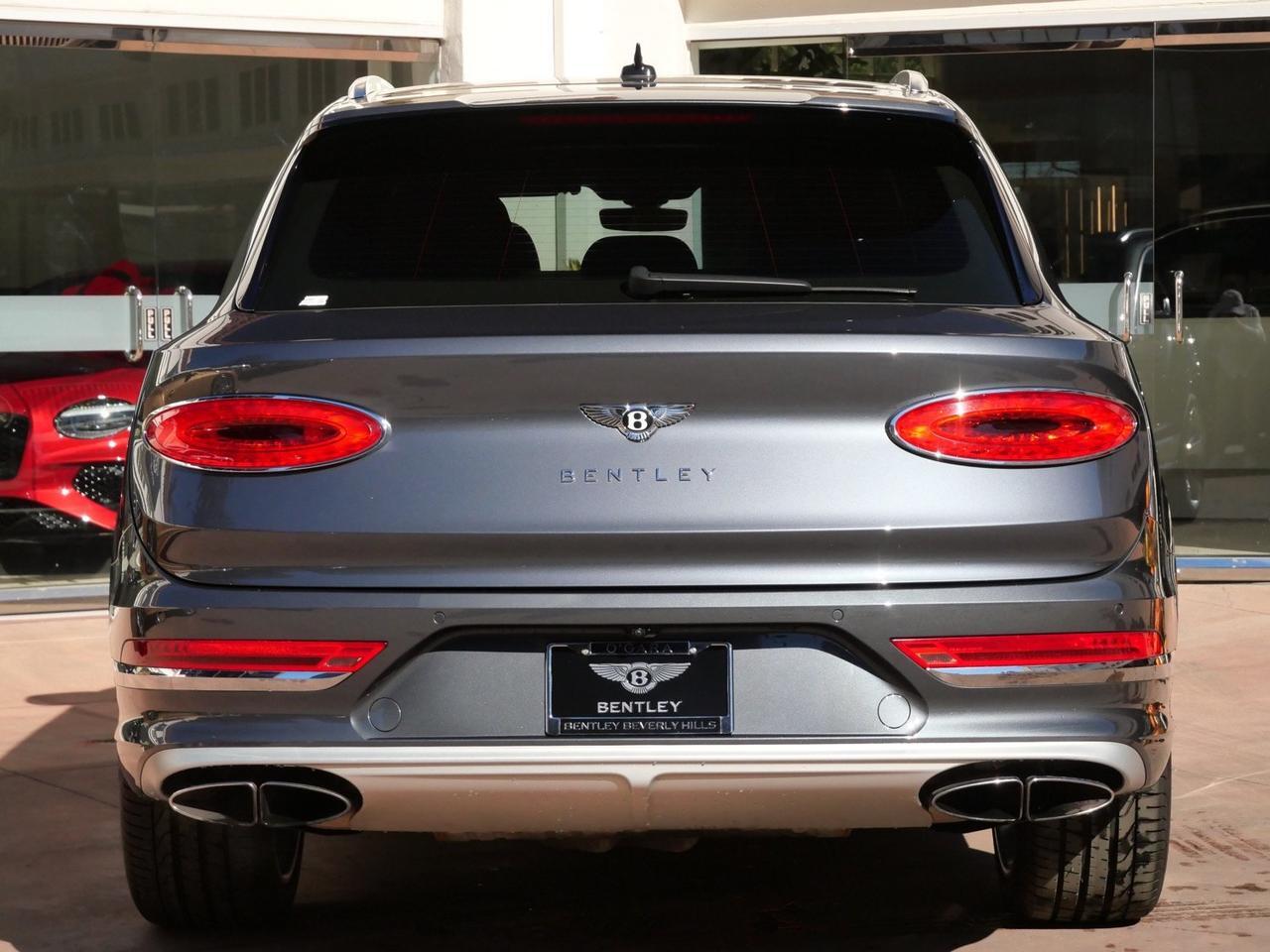 2023 Bentley Bentayga EWB V8 V8 Lawrence KS