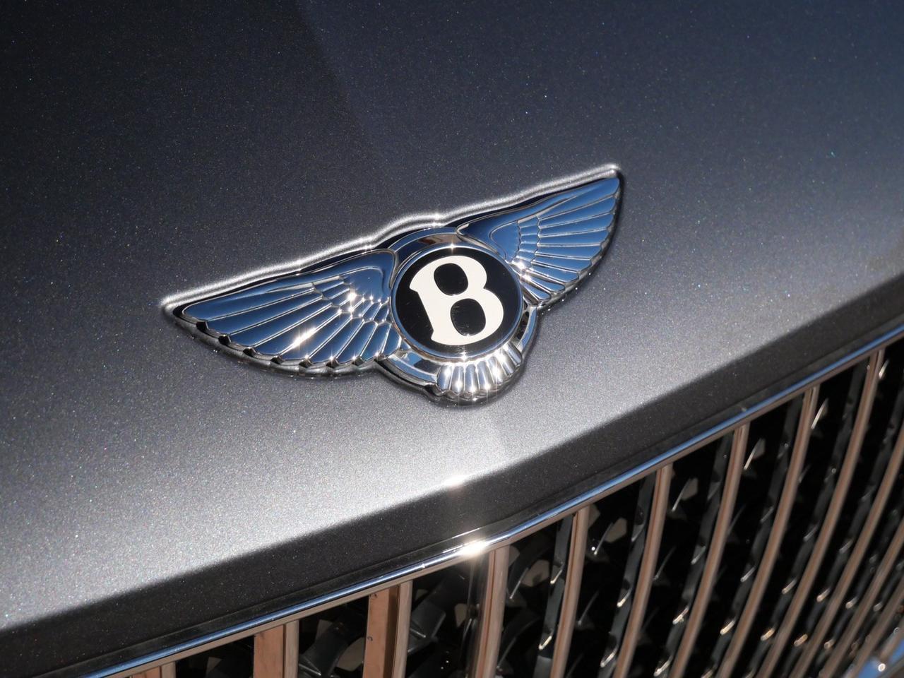 2023 Bentley Bentayga EWB V8 V8 Lawrence KS