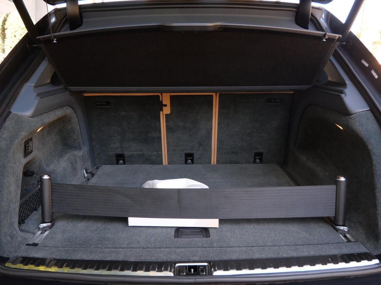 2023 Bentley Bentayga EWB V8 V8 Lawrence KS