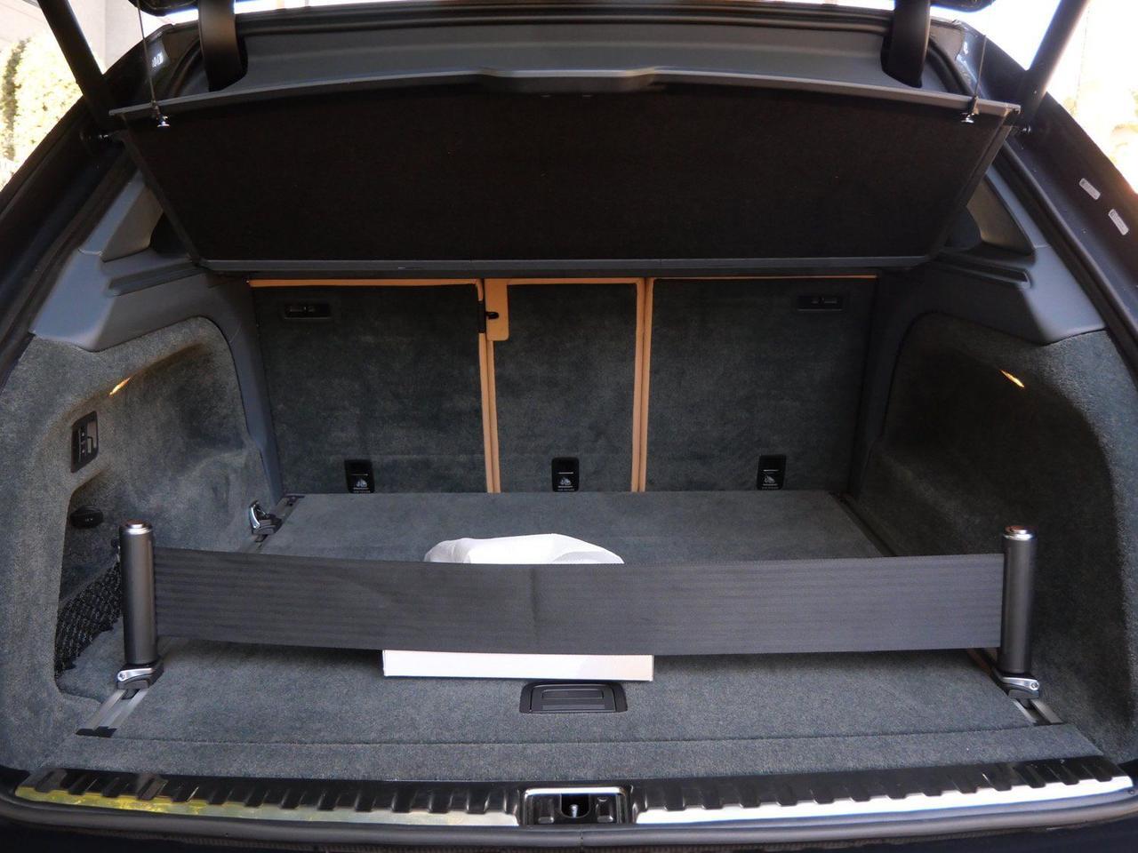 2023 Bentley Bentayga EWB V8 V8 Lawrence KS