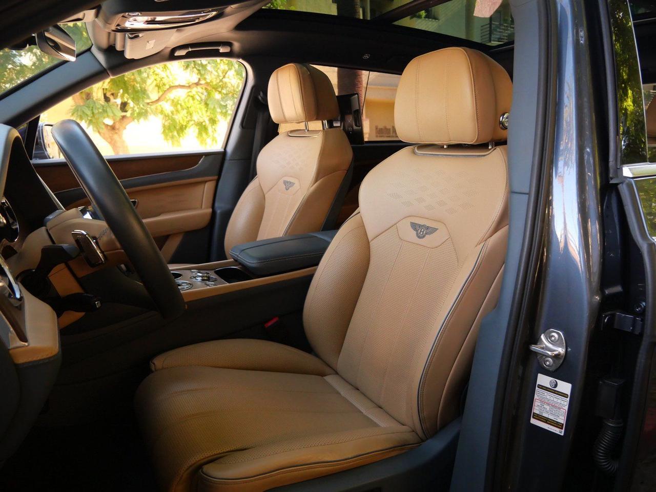 2023 Bentley Bentayga EWB V8 V8 Lawrence KS