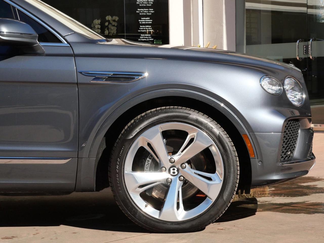 2023 Bentley Bentayga EWB V8 V8 Lawrence KS