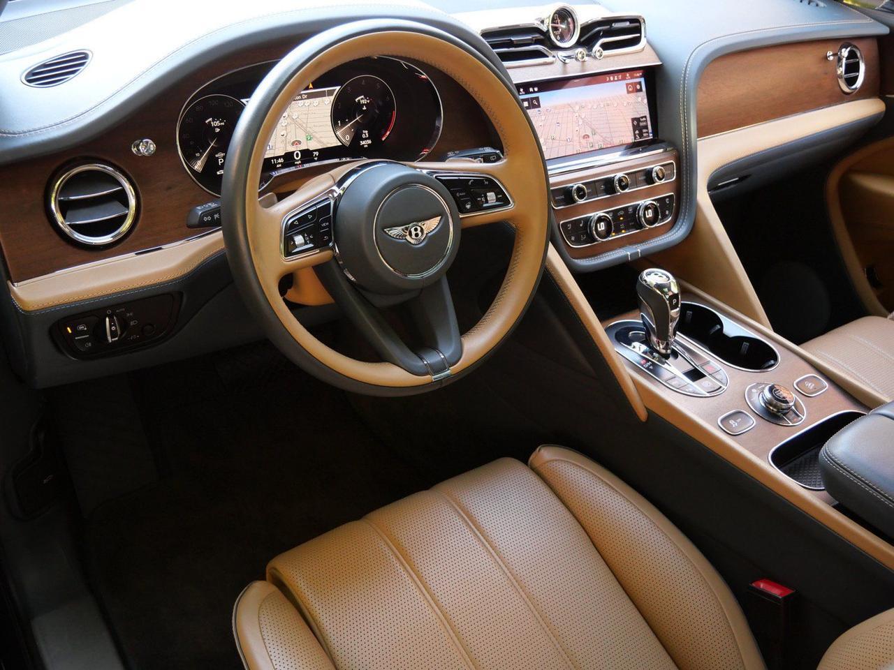 2023 Bentley Bentayga EWB V8 V8