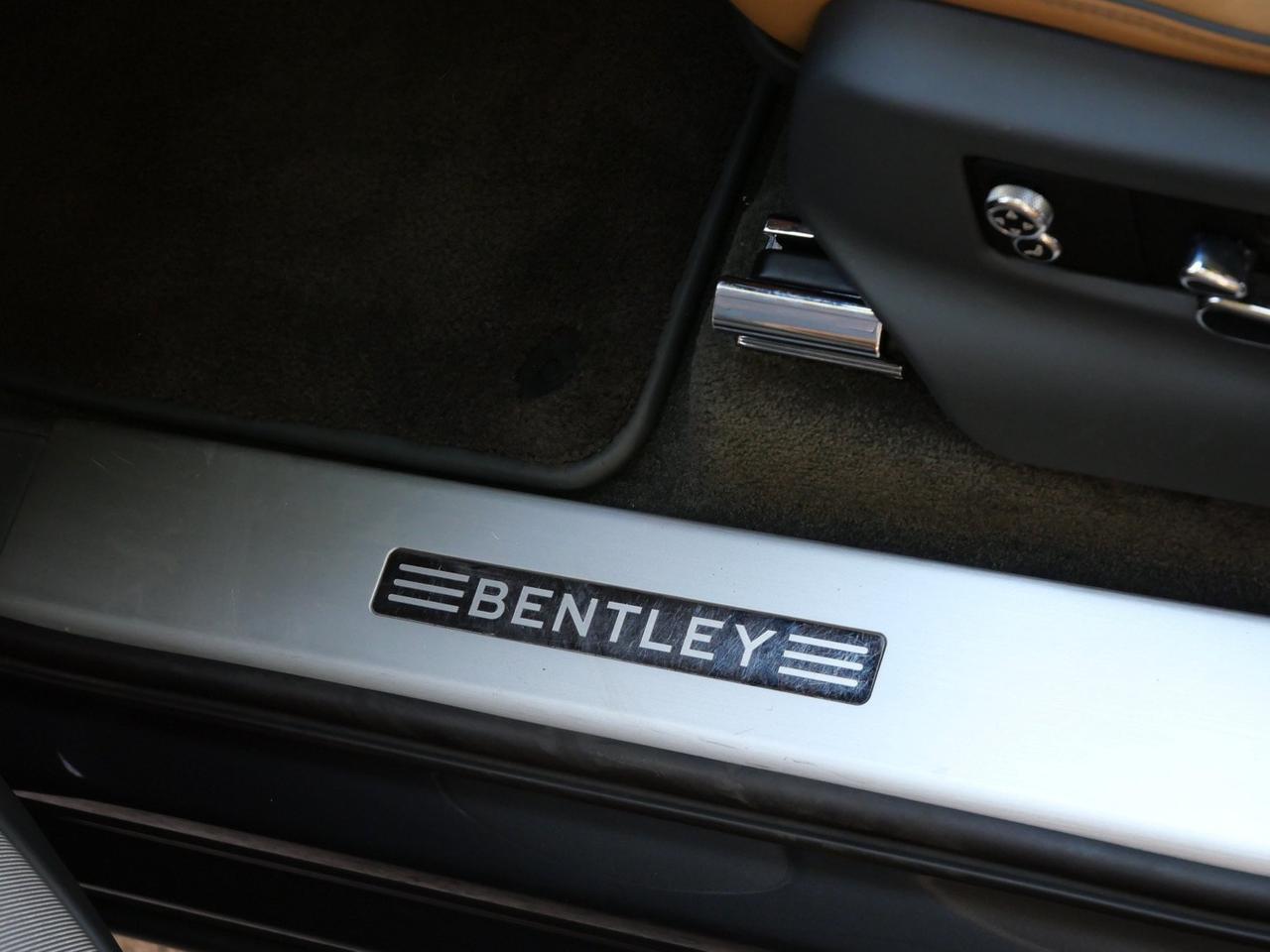 2023 Bentley Bentayga EWB V8 V8 Lawrence KS