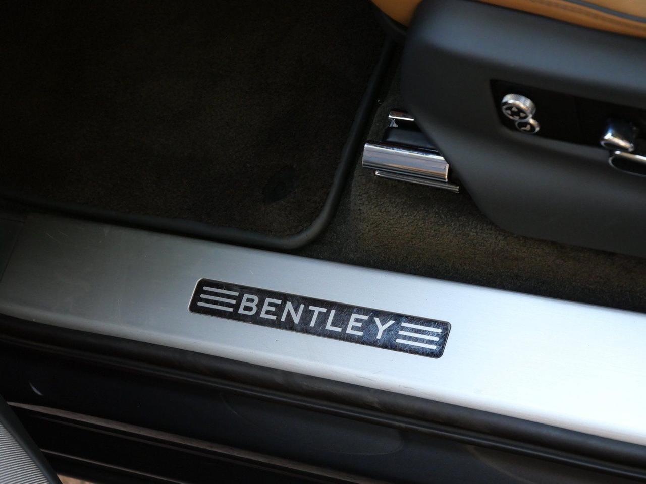 2023 Bentley Bentayga EWB V8 V8 Lawrence KS