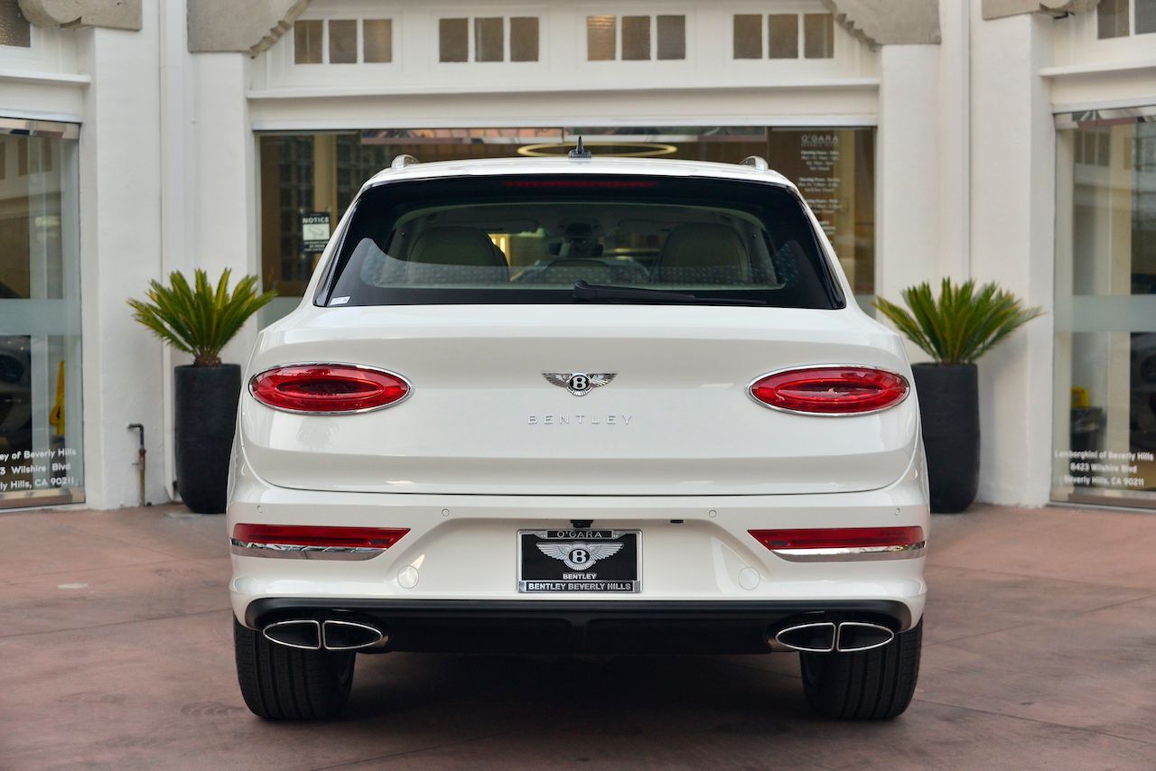 2023 Bentley Bentayga V8 V8 Lawrence KS
