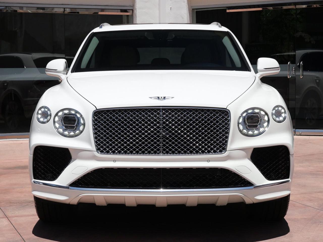 2023 Bentley Bentayga V8 V8 Lawrence KS