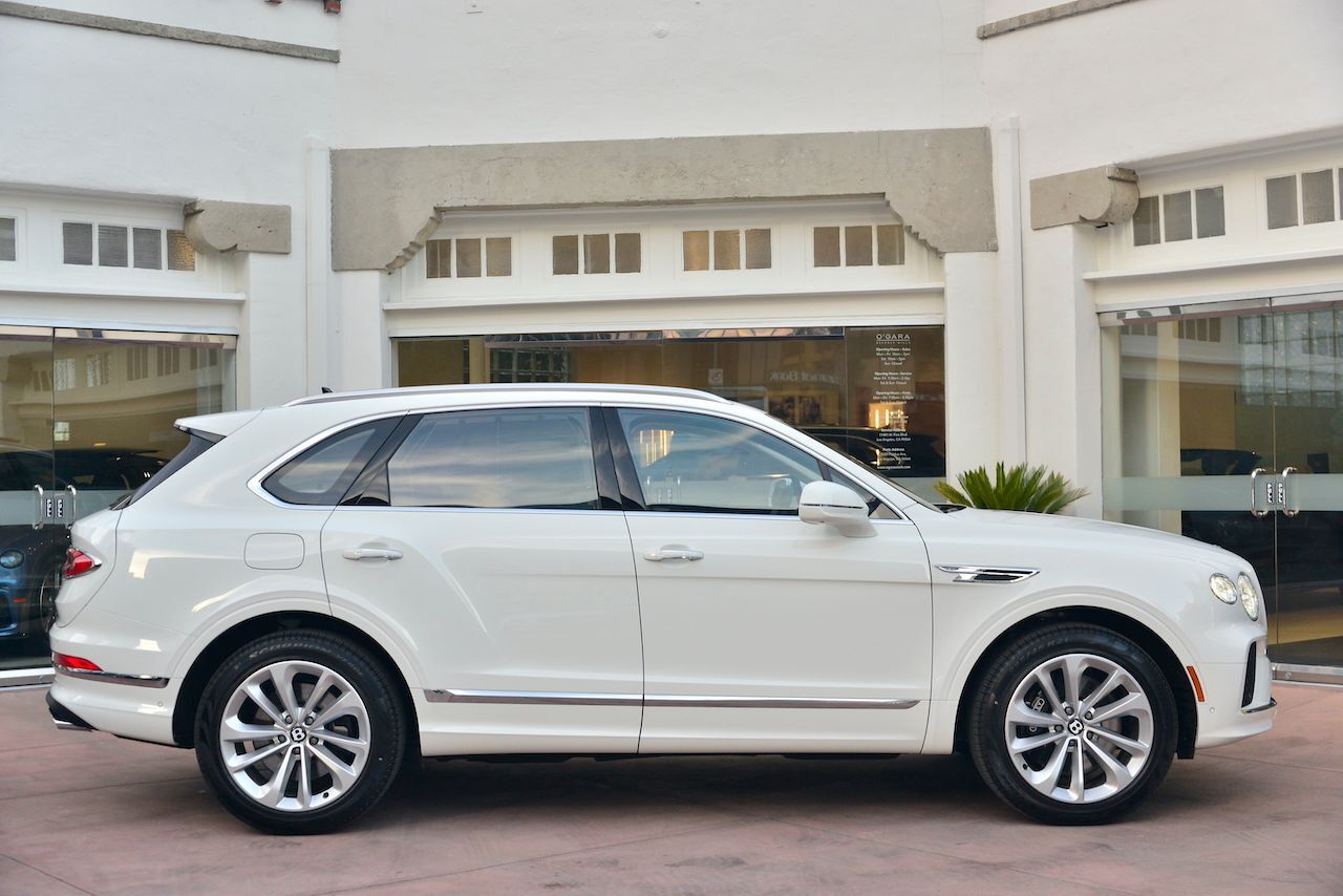 2023 Bentley Bentayga V8 V8 Lawrence KS