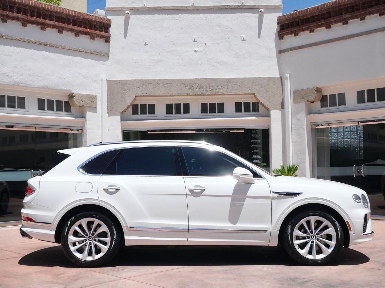 2023 Bentley Bentayga V8 V8 Lawrence KS