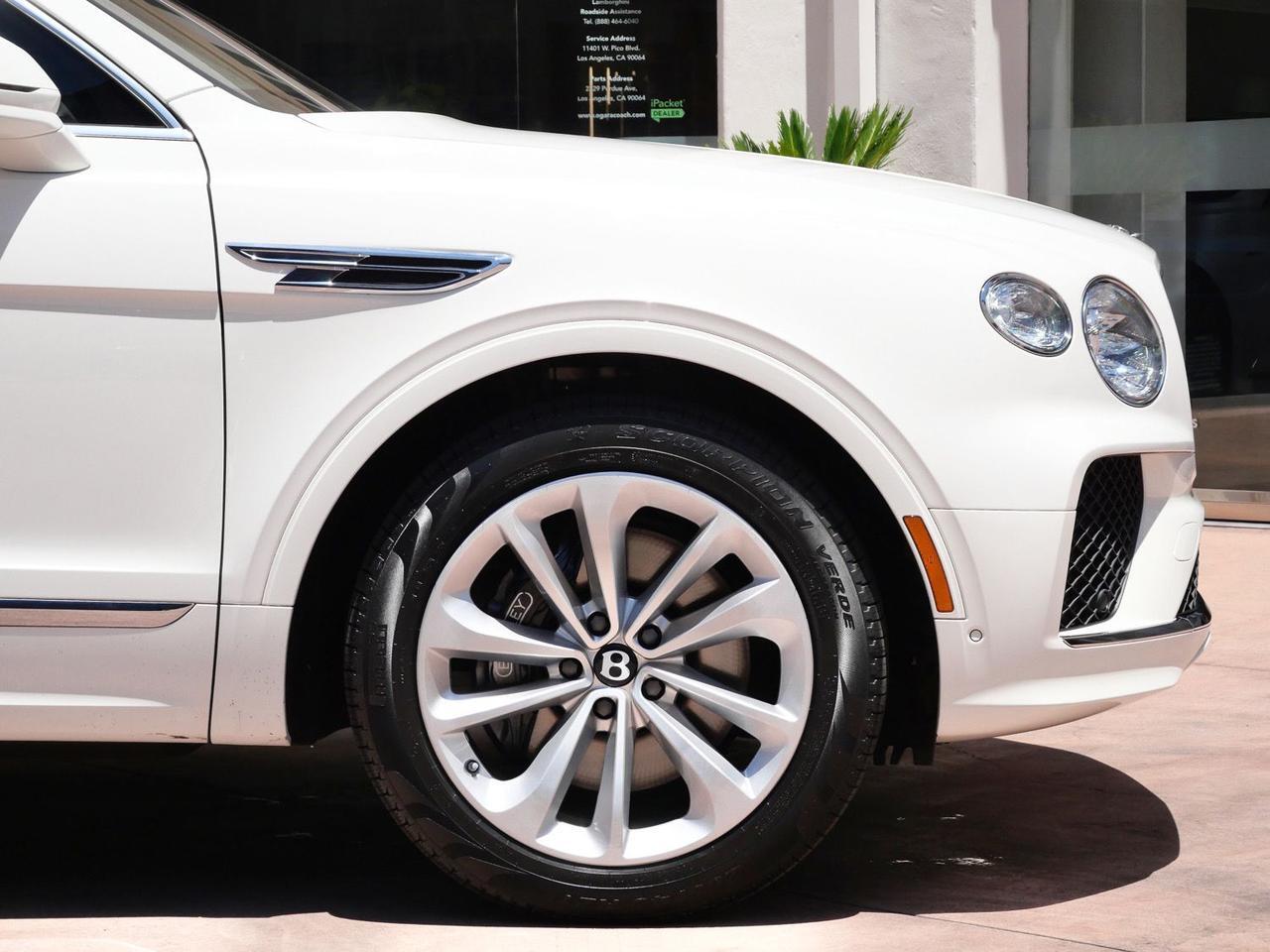 2023 Bentley Bentayga V8 V8 Lawrence KS