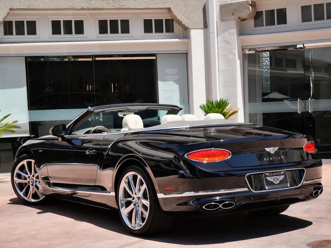 2023 Bentley Continental GT Azure Azure