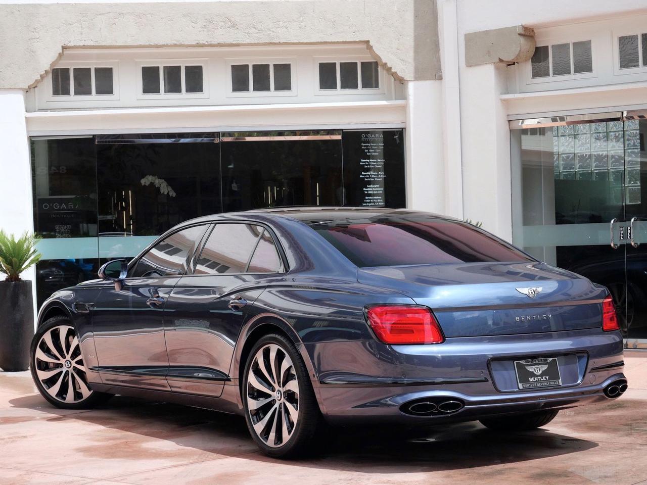 2023 Bentley Flying Spur Azure Azure