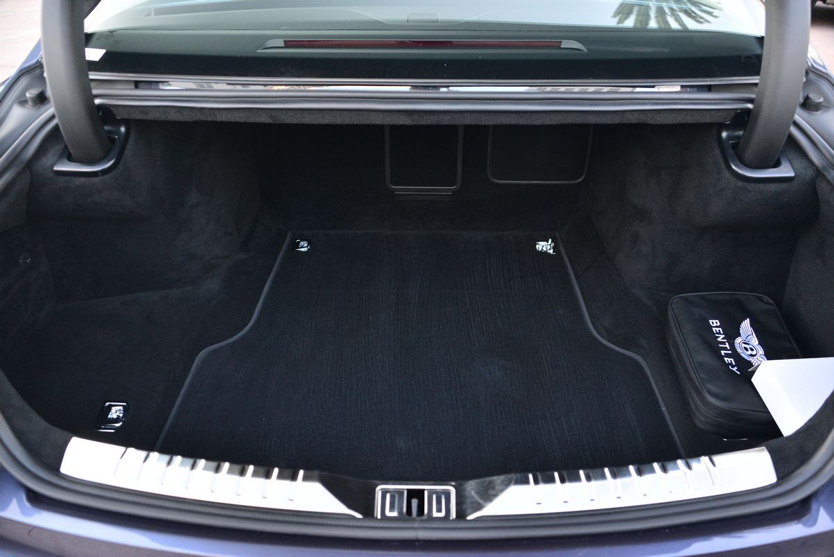 2023 Bentley Flying Spur Azure Azure Lawrence KS