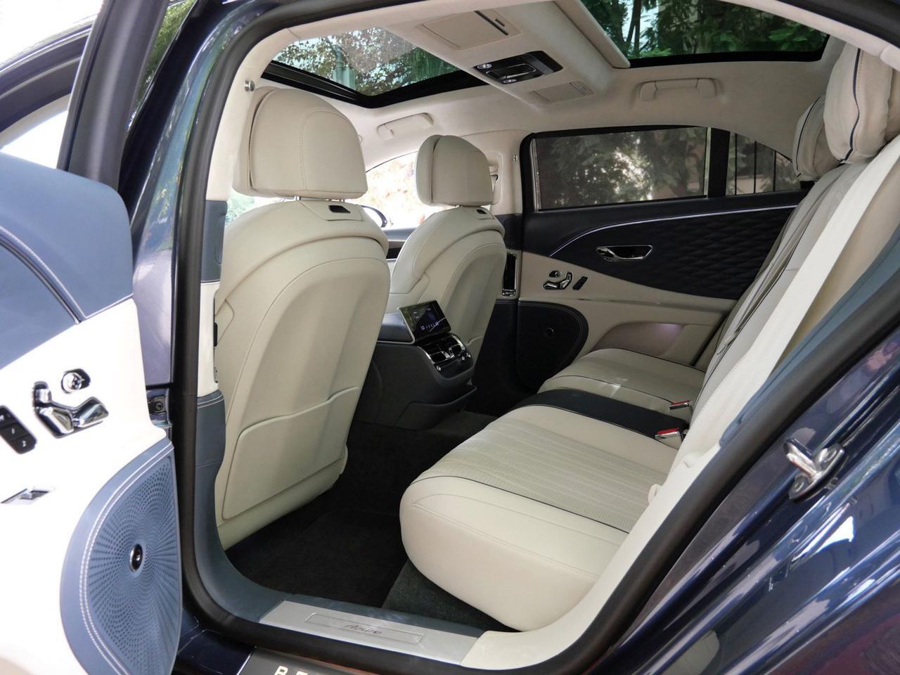 2023 Bentley Flying Spur Azure Azure Lawrence KS