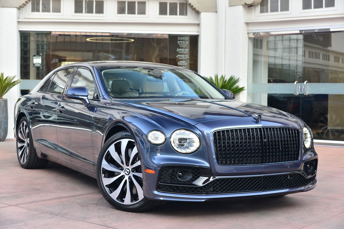 2023 Bentley Flying Spur Azure Azure