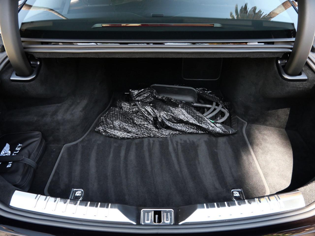 2023 Bentley Flying Spur Hybrid Lawrence KS