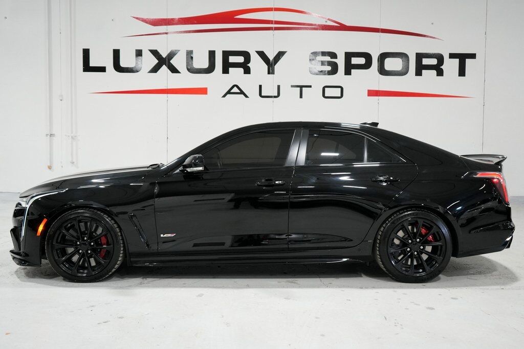 2023 Cadillac CT4 V-Series 2023 Cadillac CT4 V-Series