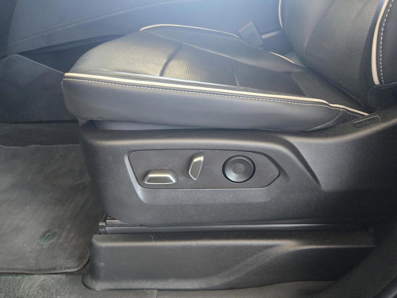 2023 Cadillac Escalade ESV 4WD Premium Luxury Roseville CA